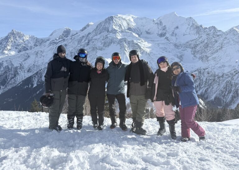 Be wise ski incentive for sales agents and employees